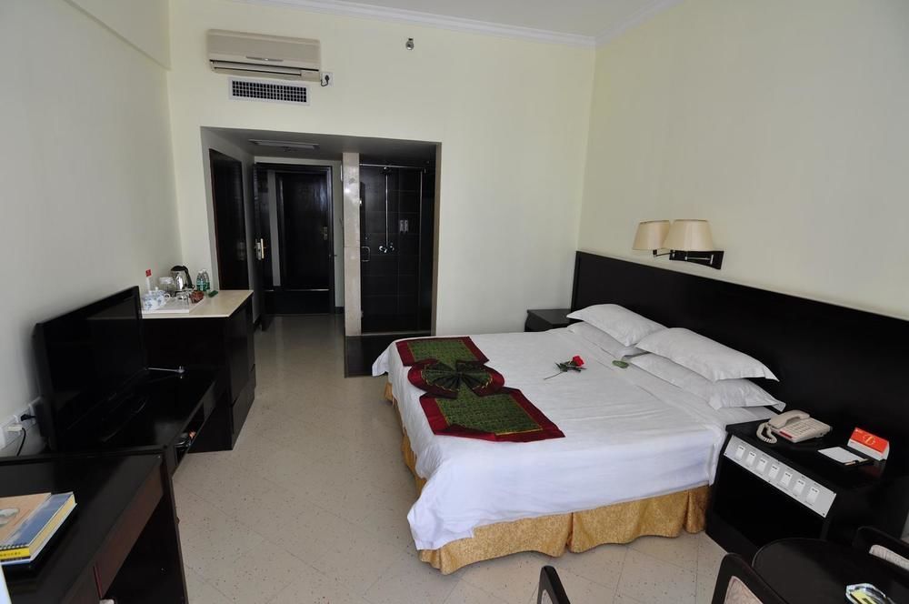 Sanya Jingwei Hotel - Sanya Eksteriør bilde