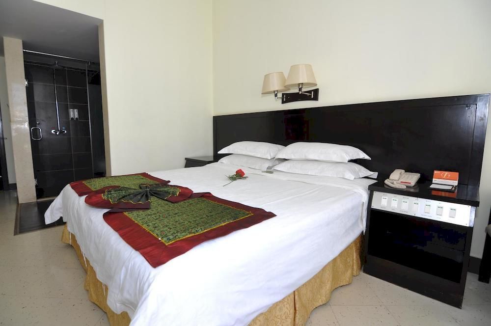 Sanya Jingwei Hotel - Sanya Eksteriør bilde