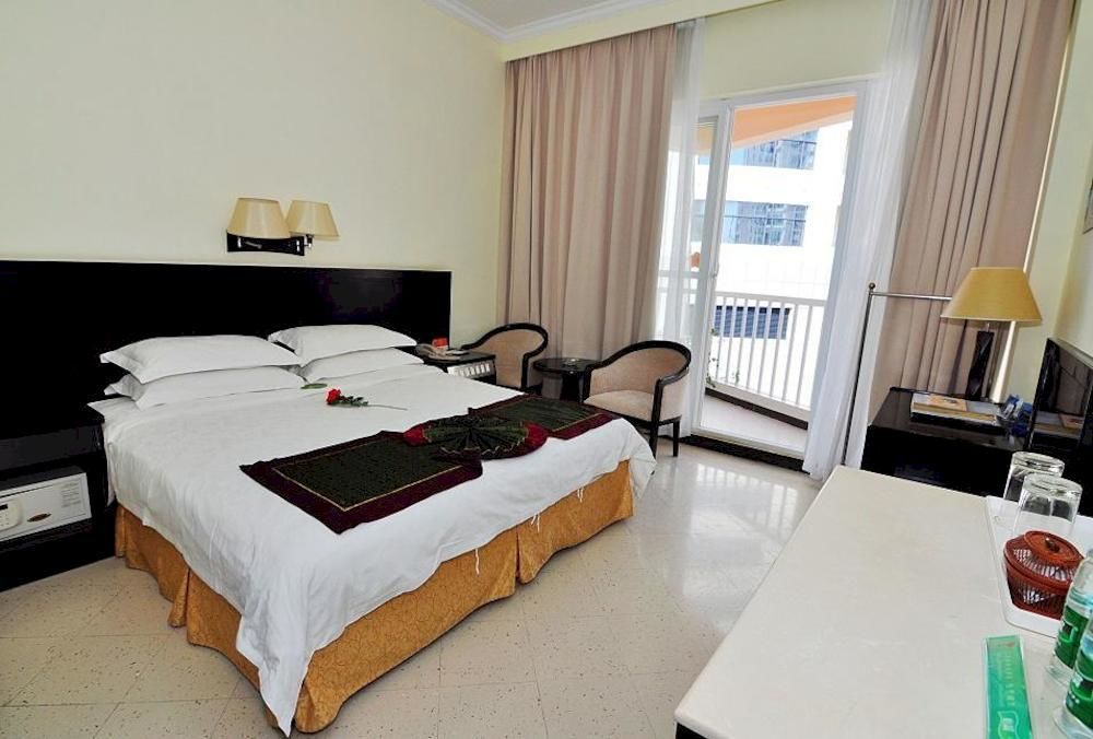 Sanya Jingwei Hotel - Sanya Eksteriør bilde